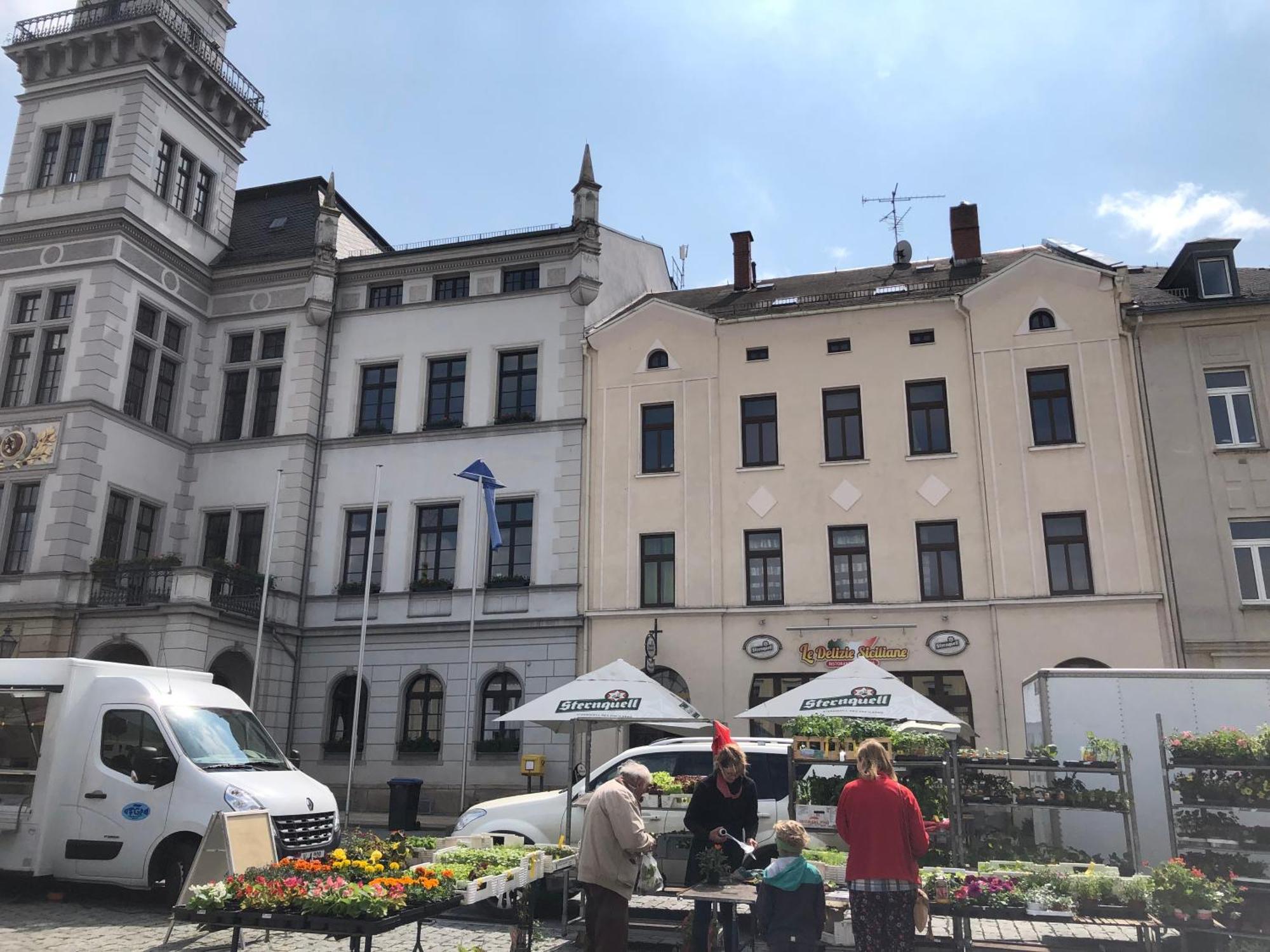 Kleinzimmer Am Markt Oelsnitz  Экстерьер фото